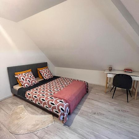Appartamento Duplex Ophelie Saint-Denis Esterno foto